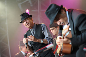 Leonard Cohen 2008.jpg